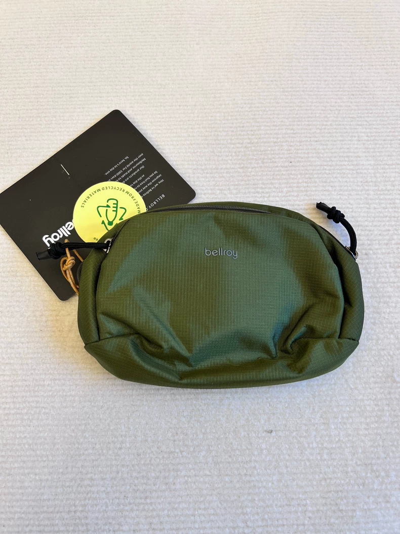 ベルロイ ベンチャーポーチ 1.5L テックオーガナイザー  - Tech Accessories Travel Organizer Pouch のレビューと価格